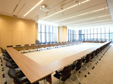 口の字形式(56席)の写真