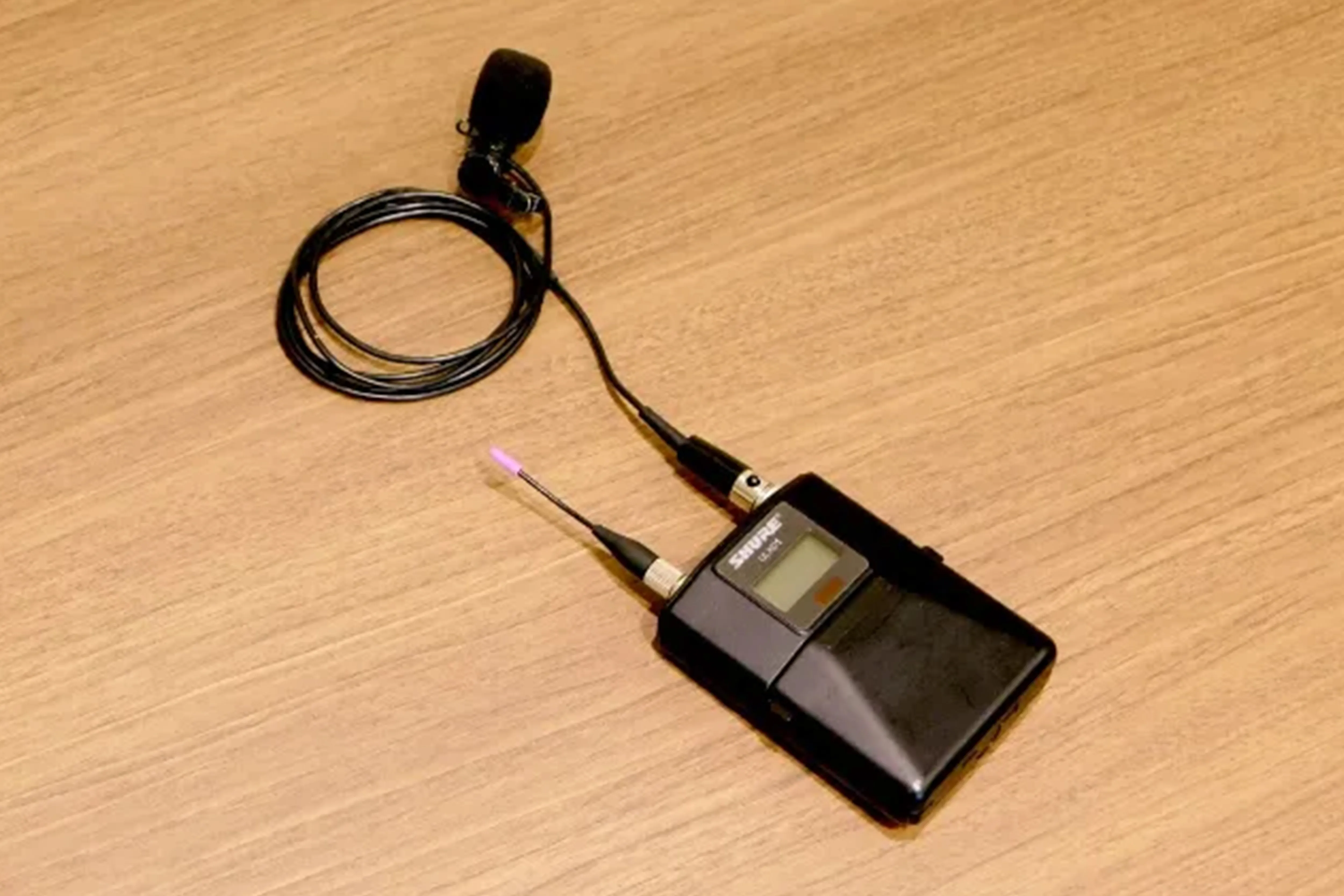 DECT 帯 ワイヤレスマイク(ピン型)