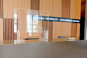 受付用アクリルパネルのイメージ